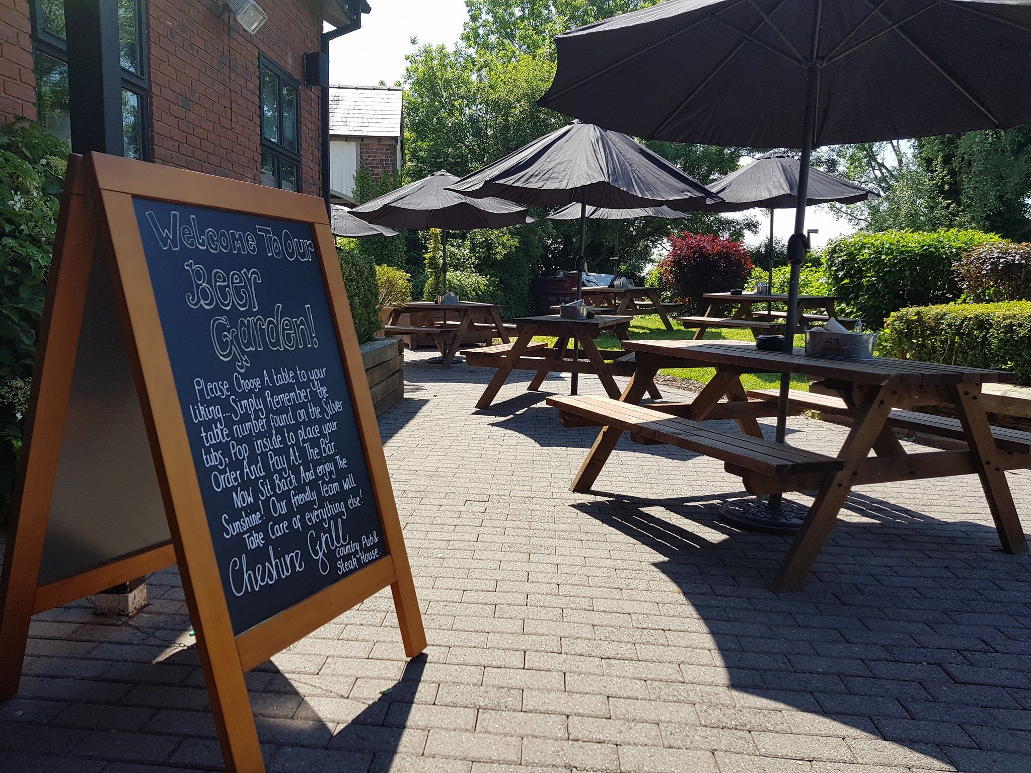 Cheshire Grill Country Pub & Steakhouse Lach Dennis